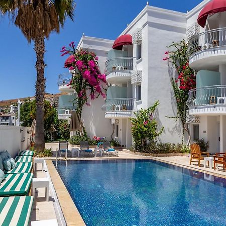 La Brezza Suite & Hotel Акьярлар Экстерьер фото