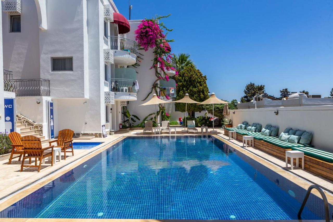 La Brezza Suite & Hotel Акьярлар Экстерьер фото