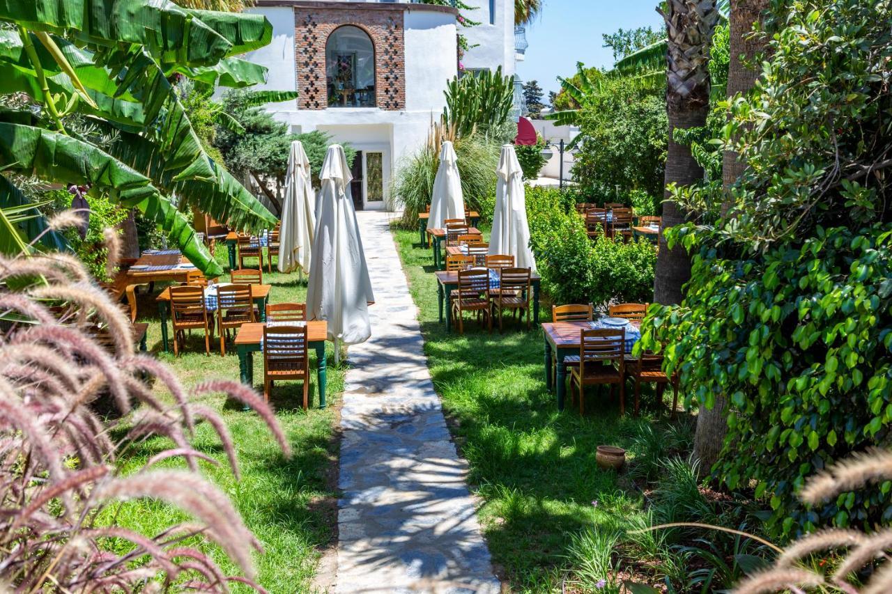 La Brezza Suite & Hotel Акьярлар Экстерьер фото
