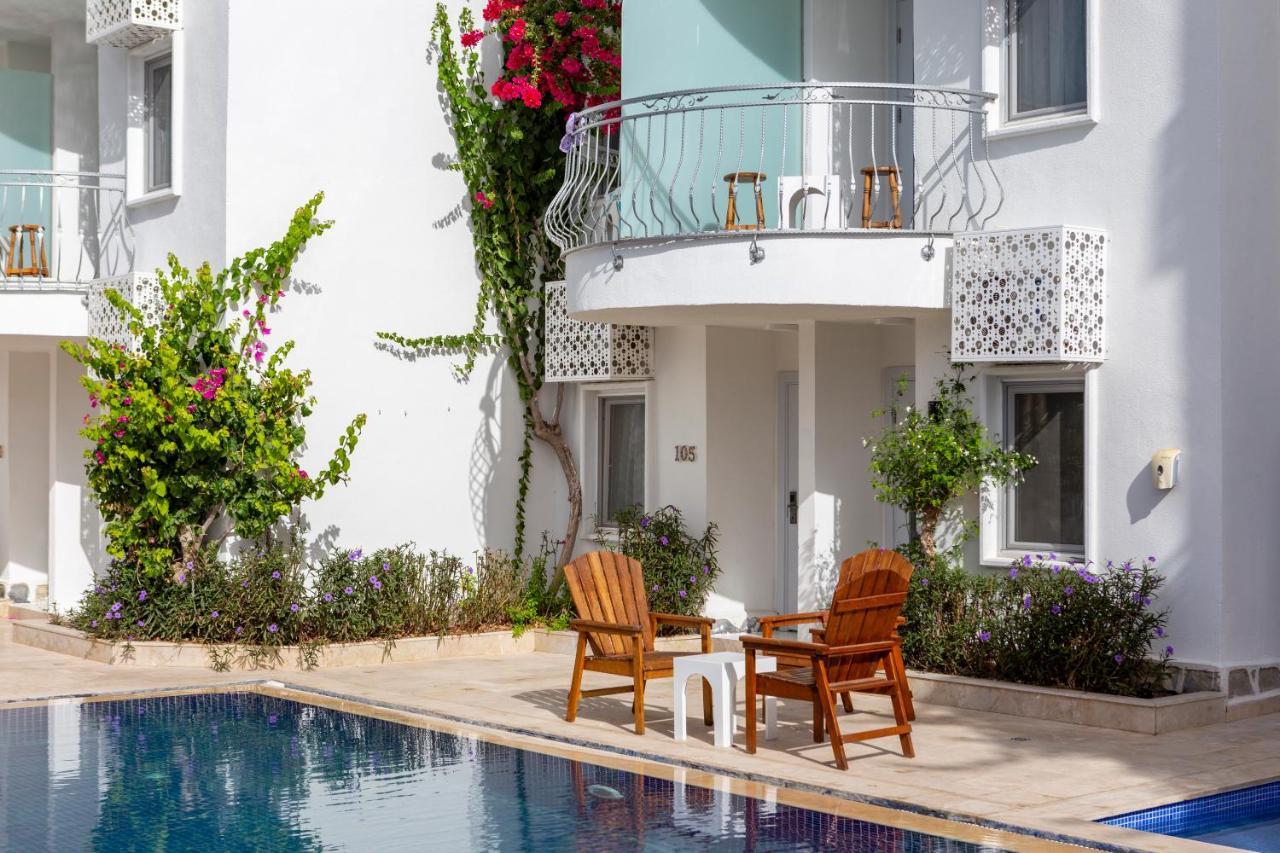 La Brezza Suite & Hotel Акьярлар Экстерьер фото