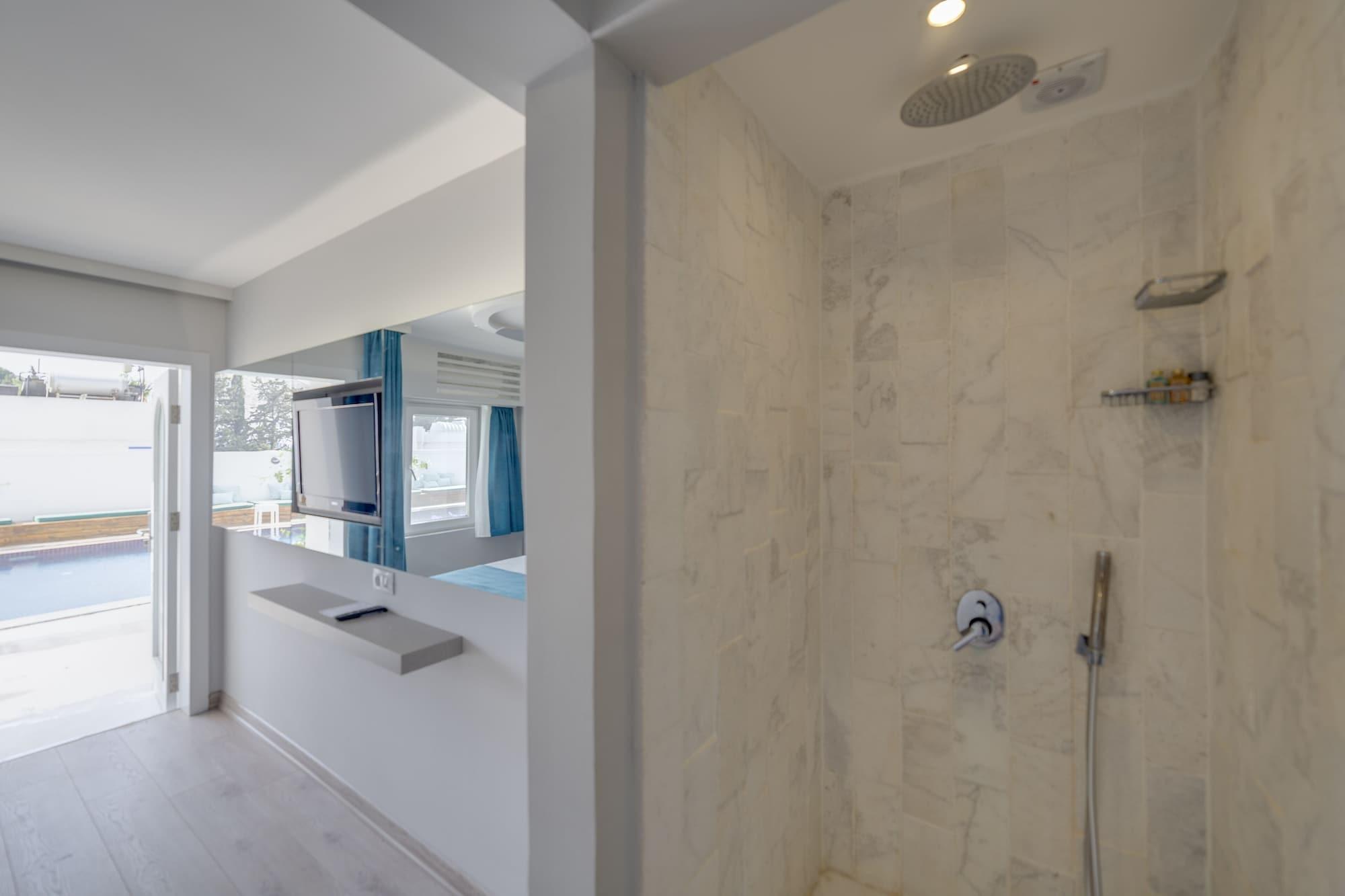 La Brezza Suite & Hotel Акьярлар Экстерьер фото