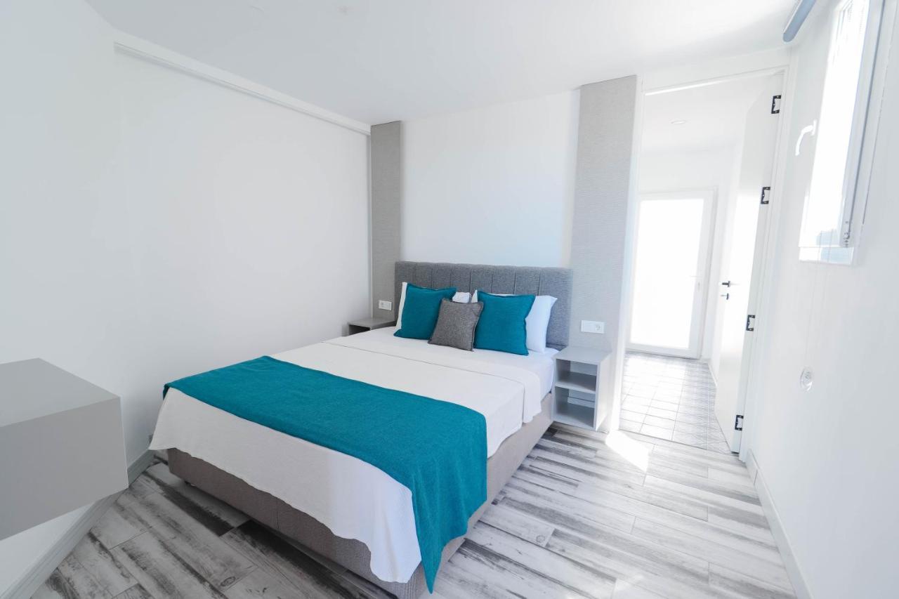 La Brezza Suite & Hotel Акьярлар Экстерьер фото